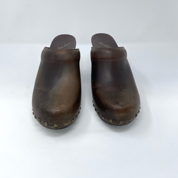 Dansko Rae Leather Studded Heeled Slip On Mule Clogs Brown Womens 41 or US 10.5 - Picture 4 of 7
